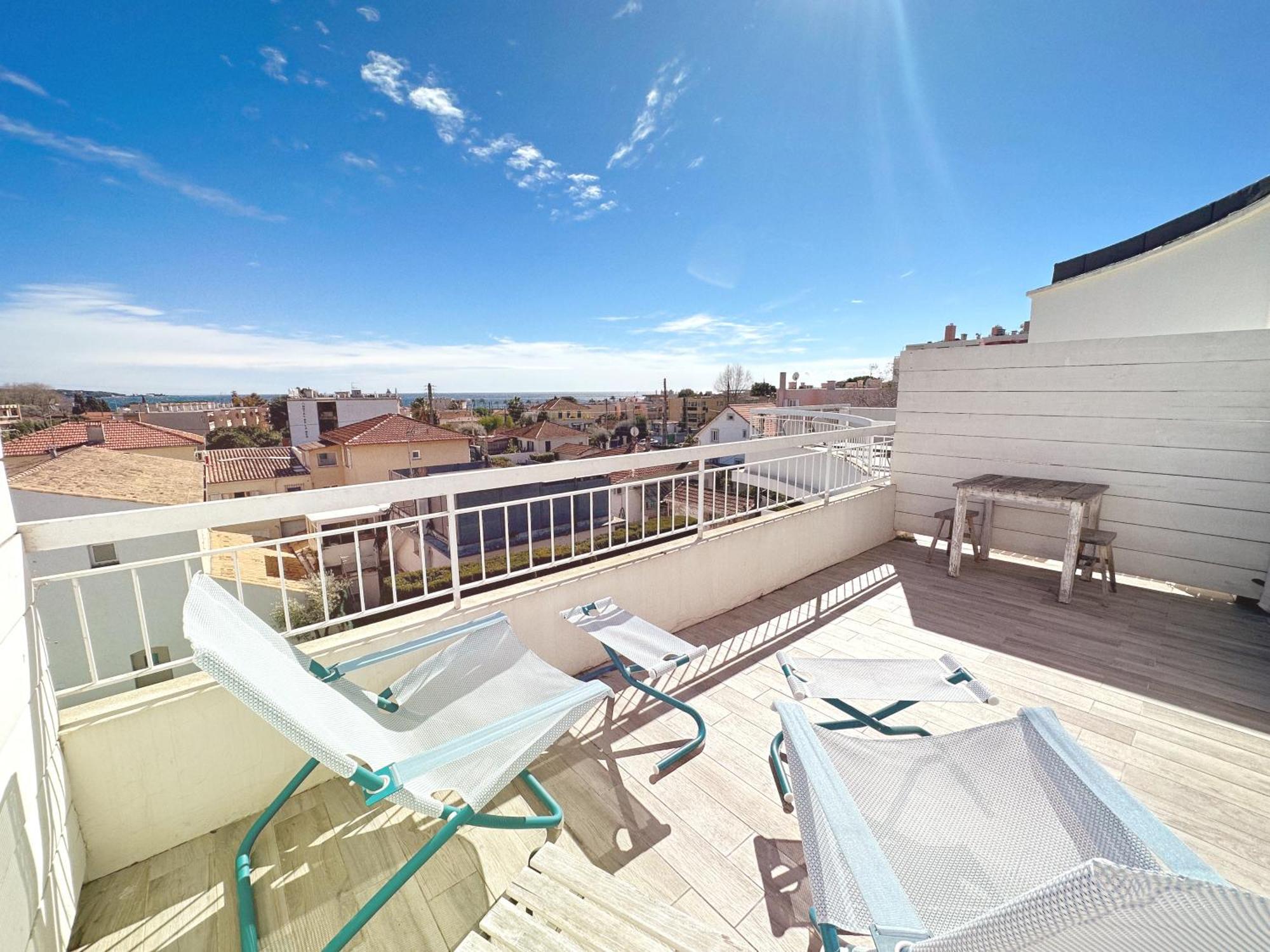 Blanc Sable Hotel Гольф-Жуан Номер фото